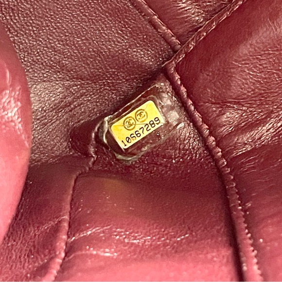 Chanel Chain Calfskin Luxe Ligne Accordion Flap Bag - Picture 4 of 16